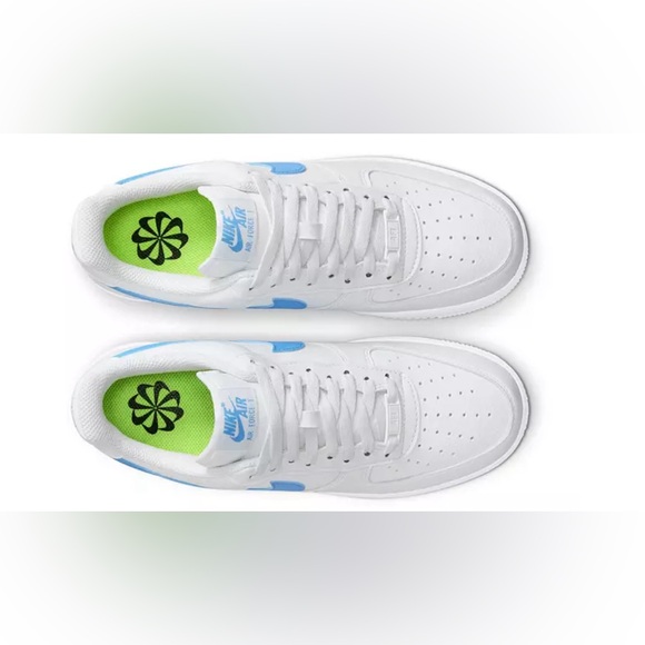 Nike Women's Air Force 1 '07 - Picture 3 of 4